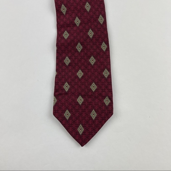 Fila A Mano Tie Mens Red Diamonds All Silk Tailored By Tom James - Picture 2 of 5